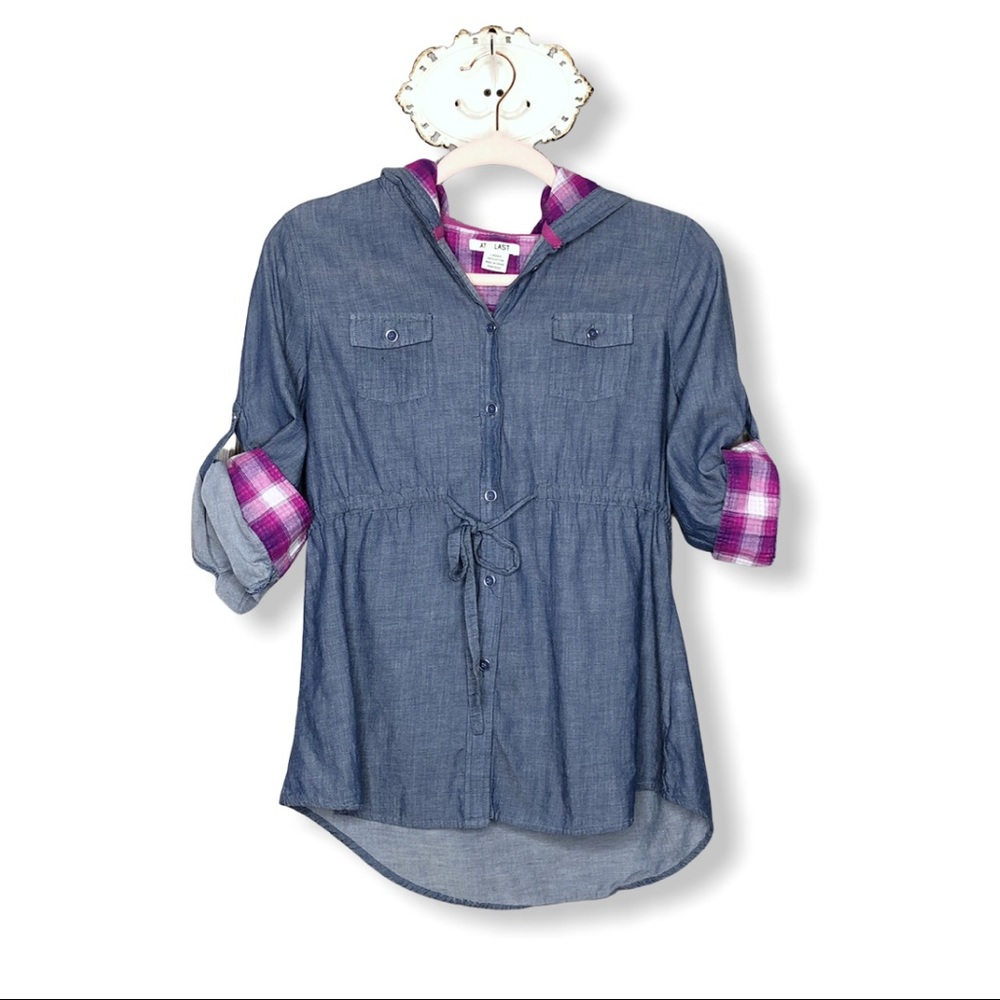 Juniors Chambray Denim and Plaid flannel Top Sz Lg